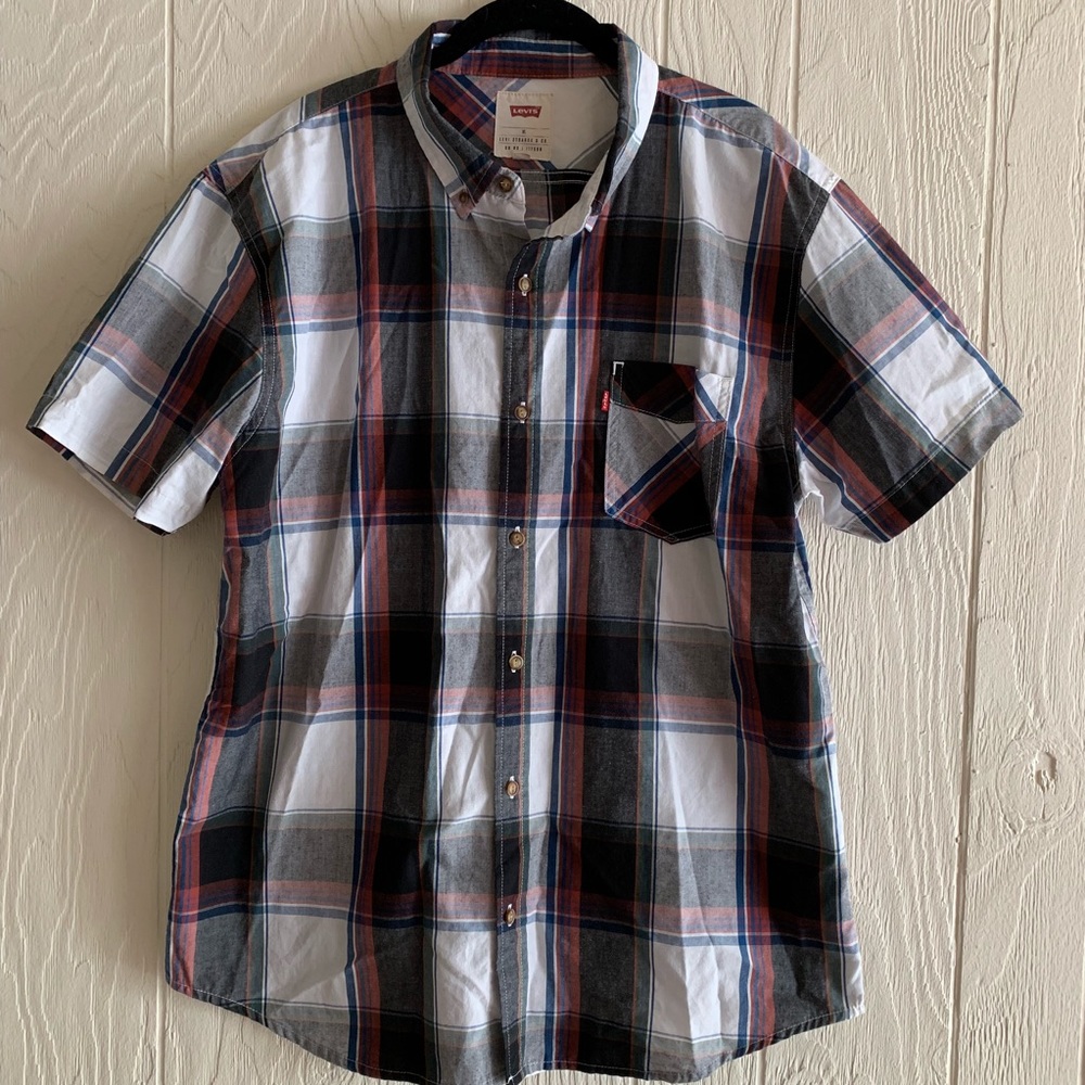 Levi’s Men’s Plaid Button Down Shirt